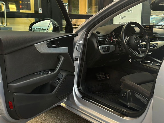 Audi A4 9 of 27