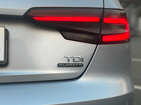 Audi A4 24 of 27