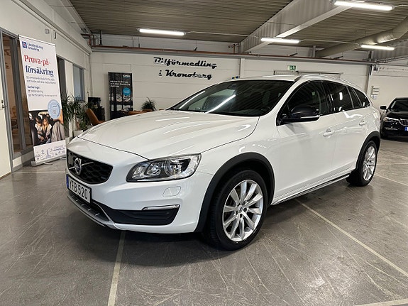 Volvo V60 Cross Country
