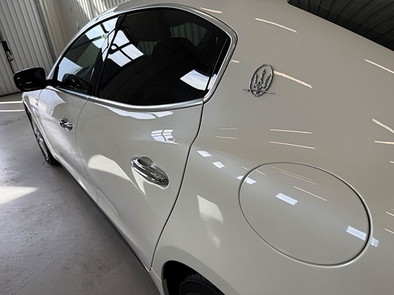 Maserati Ghibli 15 of 17