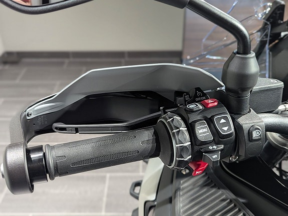 BMW R1300GSA/Kampanj optimised/Adaptiv höjd/Comfort/Touring /Dynamic/Omg leverans! 8 of 20