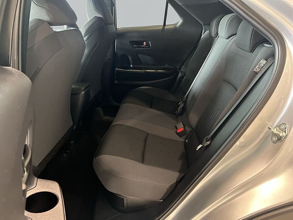 Toyota C-HR 11 of 29