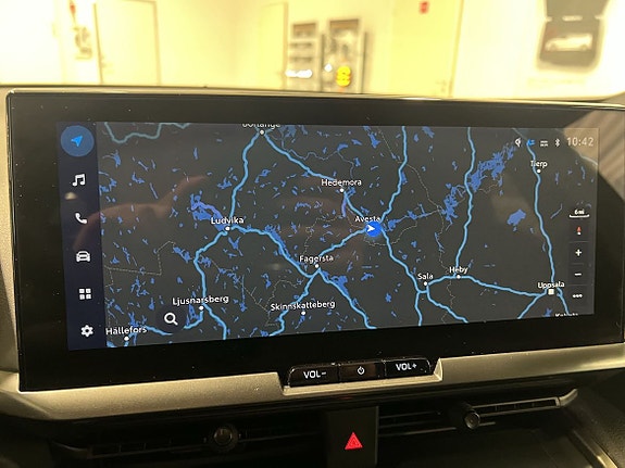 Toyota C-HR 28 of 29