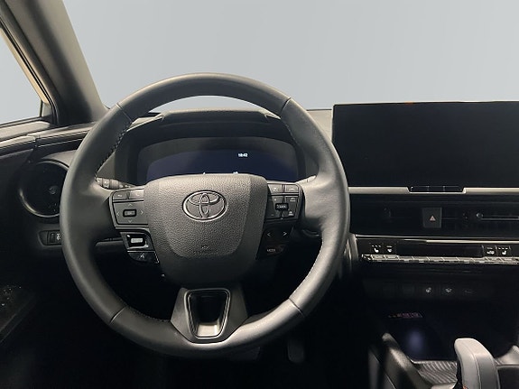 Toyota C-HR 9 of 29