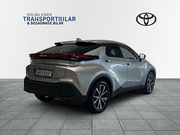 Toyota C-HR 18 of 29