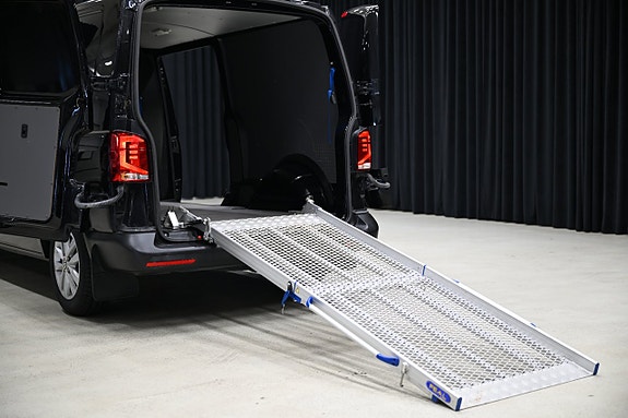Volkswagen Transporter 18 of 30