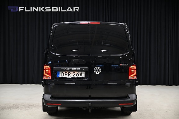 Volkswagen Transporter 8 of 30