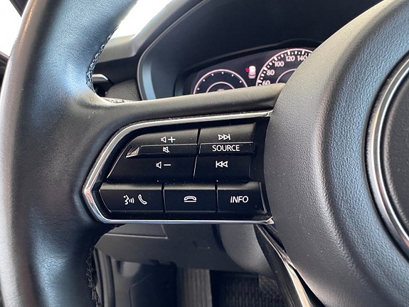 Mazda CX-60 13 of 24