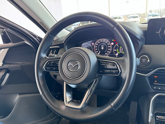 Mazda CX-60 12 of 24
