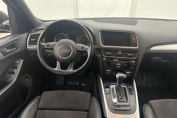 Audi Q5 11 of 26