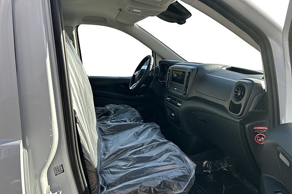 Mercedes-Benz Vito 114 8 of 12