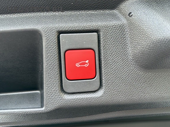Opel Grandland 21 of 24