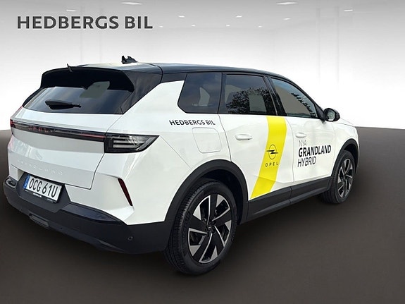 Opel Grandland 3 of 5