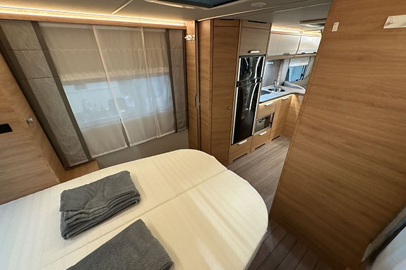 Knaus Sudwind 650 UX 17 of 17