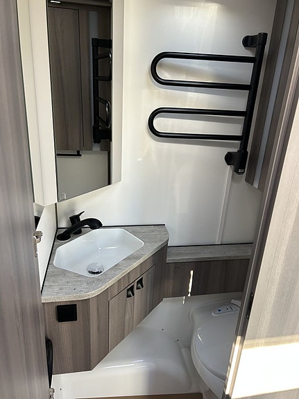 Kabe ESTATE 470 GLE 6 of 7