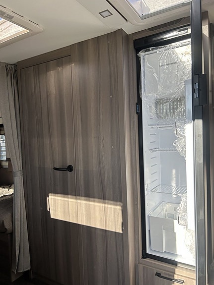 Kabe ESTATE 470 GLE 5 of 7