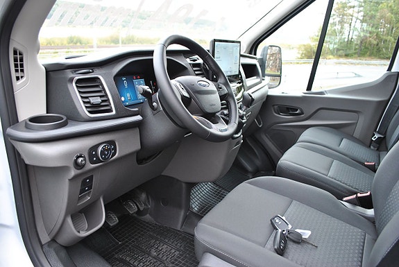 Ford Transit 6 of 16