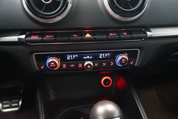 Audi S3 10 of 27