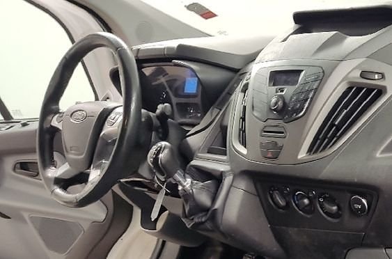 Ford Transit Custom 5 of 11