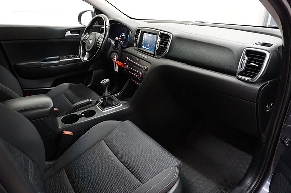 Kia Sportage 11 of 24