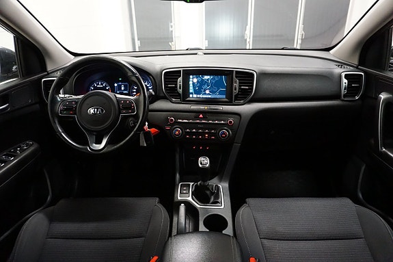 Kia Sportage 2 of 5