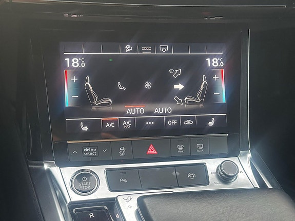 Audi e-tron 16 of 20