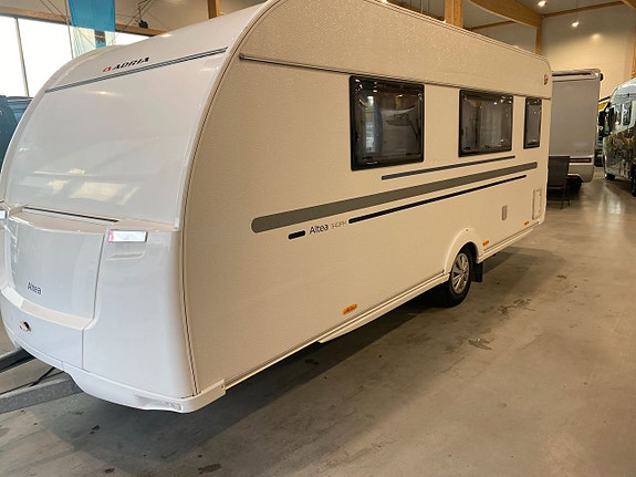 Adria Altea 542 PH / Queens-bed / 1500kg / 995kr/månad 4 of 14