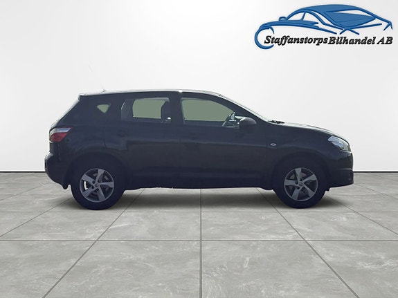 Nissan Qashqai 4 of 5