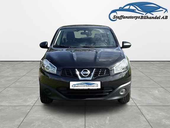 Nissan Qashqai 2 of 5