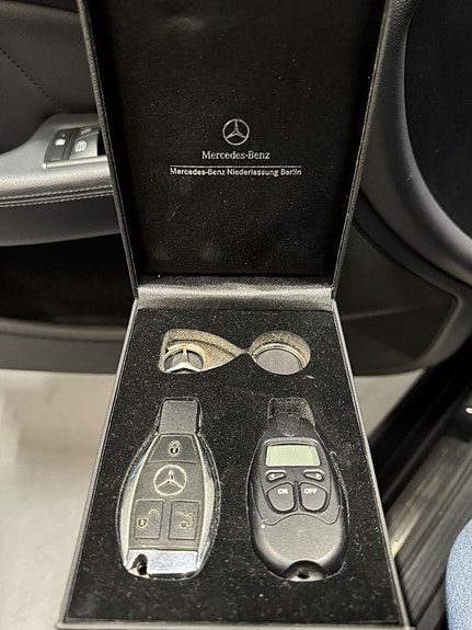 Mercedes-Benz CLS350 19 of 19