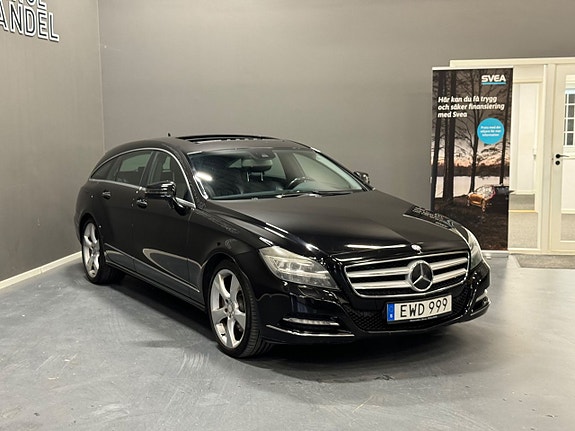 Mercedes-Benz CLS350 2 of 19