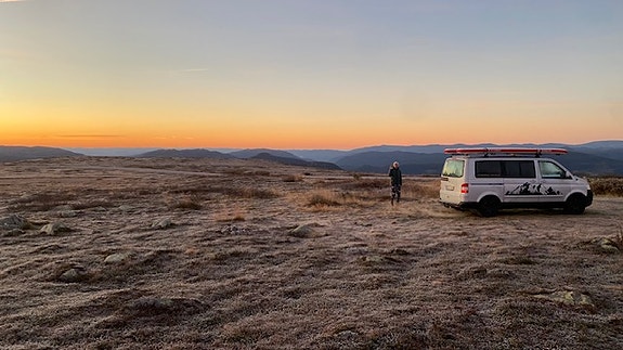 Volkswagen Multivan 2 of 5