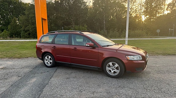 Volvo V50