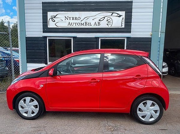 Toyota Aygo 13 of 15
