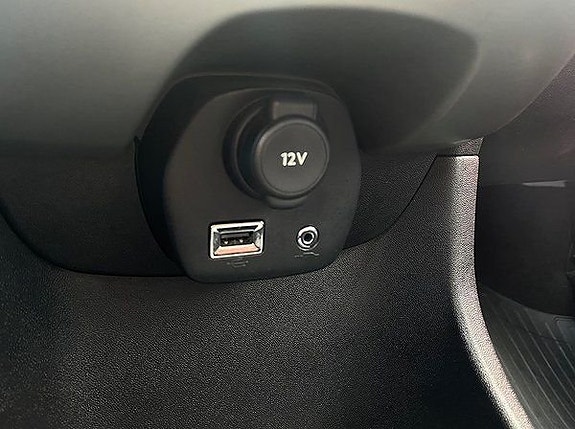 Toyota Aygo 8 of 15