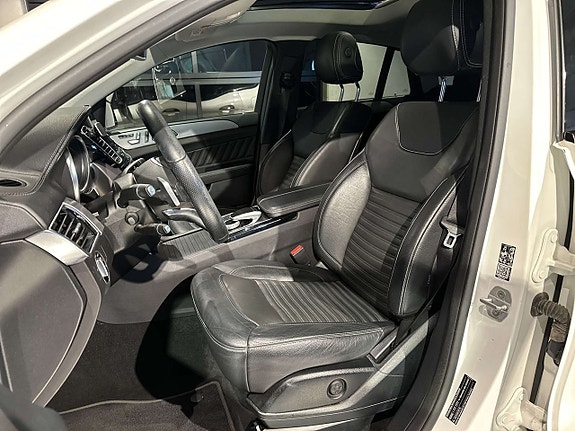 Mercedes-Benz GLE350 d 15 of 23
