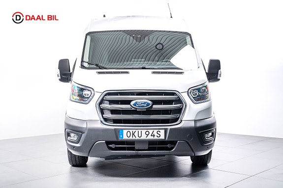 Ford Transit 3 of 5
