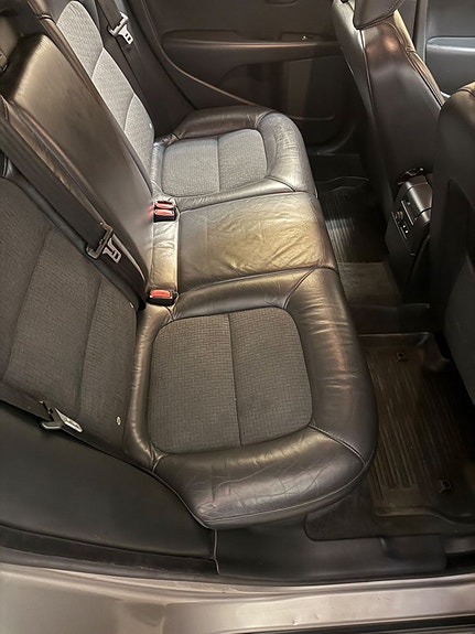 Volvo V70 20 of 27