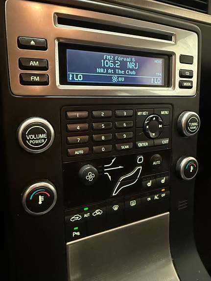 Volvo V70 26 of 27