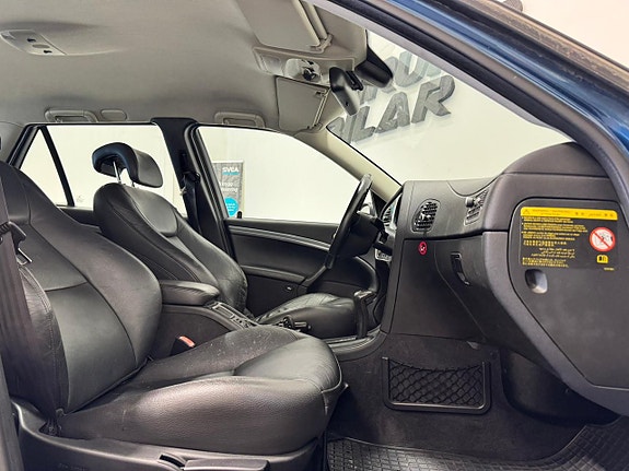 Saab 9-5 2 of 5