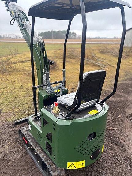 Grävmaskin / Minigrävare 1200KG B/S 13.5HP KAMPANJ 7 of 12