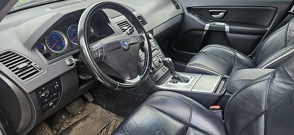Volvo XC90 5 of 5