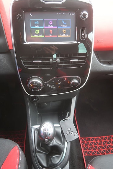 Renault Clio 11 of 27