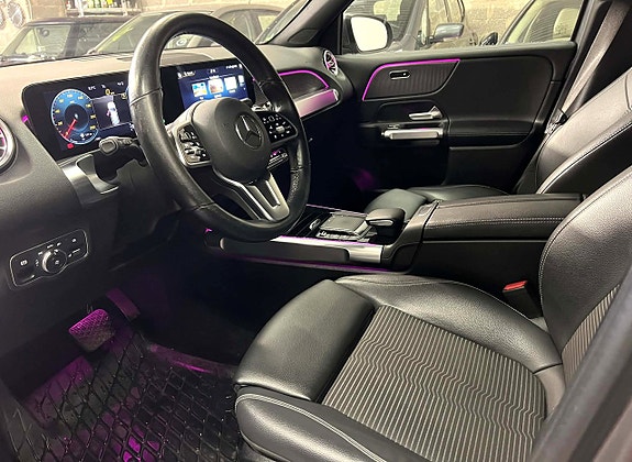 Mercedes-Benz GLB200 d 8 of 25