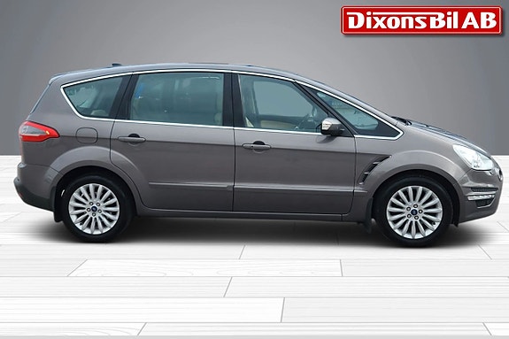 Ford S-MAX 2 of 15