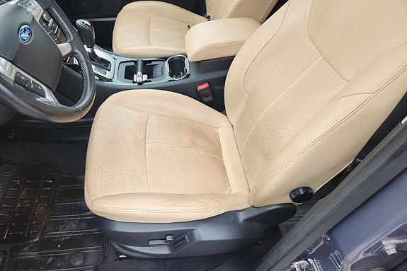 Ford S-MAX 7 of 15