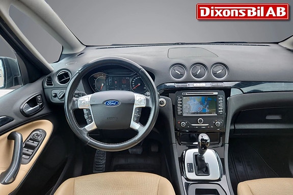 Ford S-MAX 6 of 15