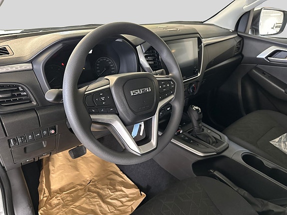 Isuzu D-max 9 of 15
