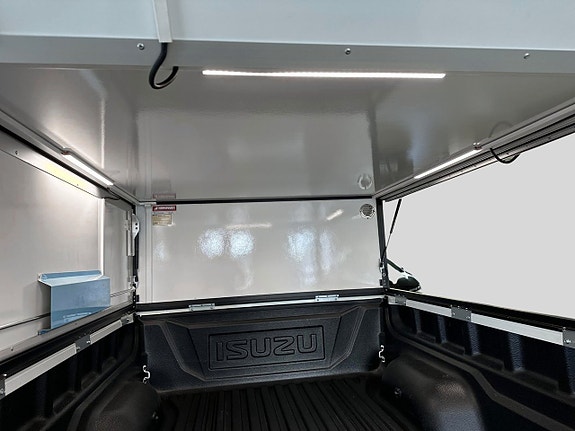 Isuzu D-max 14 of 15
