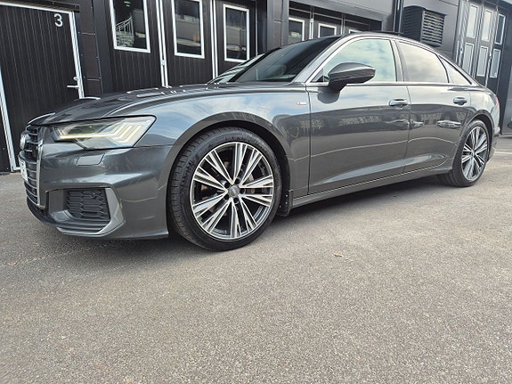 Audi A6 4 of 5